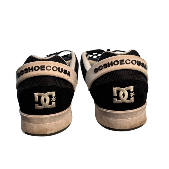 US 14 DC Shoes Men's Black White Skate Retro Style Syntax Low - Picture 5 of 8